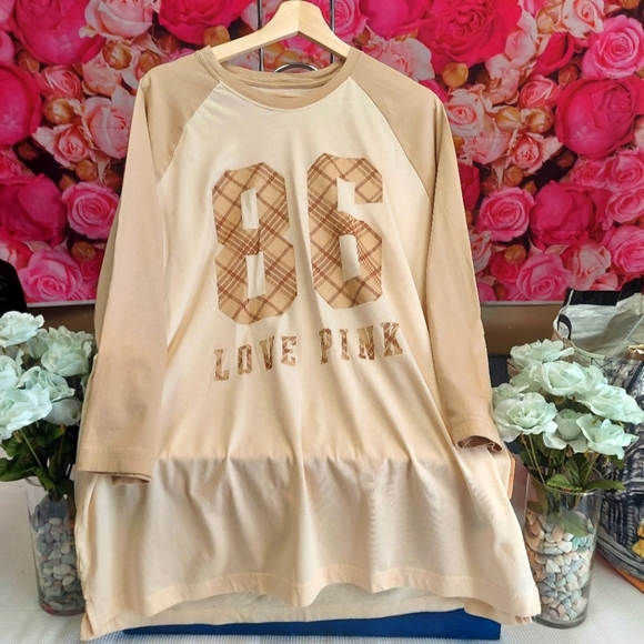 Victoria's Secret Pink Women's NWOT 3/4 Sleeve Jersey Shirt Size X- Large - Picture 1 of 5